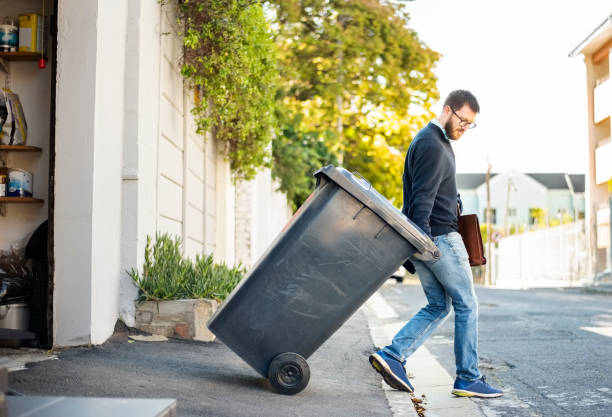 Best Yard Cleanup Services  in Victoria, MN